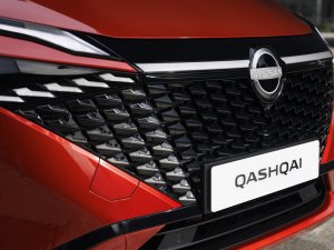 Vernieuwde Nissan Qashqai (2024) gaat zwaar bewapend de strijd aan
