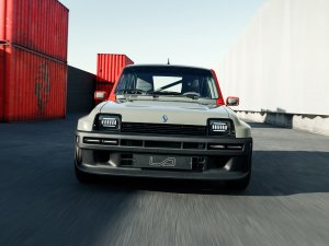 Nieuwe Renault 5 Turbo 3 maakt schoudervulling weer cool