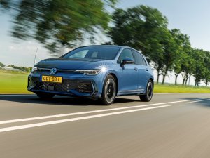 Review: Volkswagen Golf (2024) krijgt nuttige cadeaus voor 50ste verjaardag