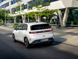 REVIEW - Volkswagen ID. Polo