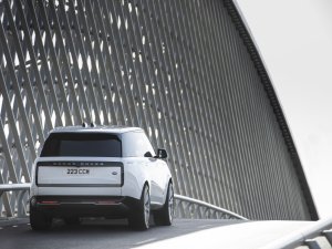 Range Rover P440e AWD PHEV test: is de goedkoopste Range Rover de versie die je moet hebben?