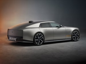 Jaguar Type 01: je kin valt op de grond als je de foto’s, specs en prijs (!) ziet