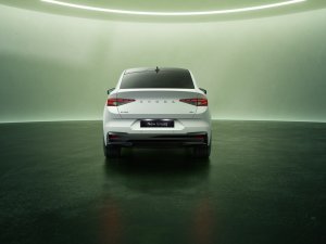 Skoda Enyaq (2025) krijgt een nieuw snoetje, maar wat nog meer?