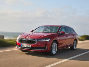 Skoda Superb Combi (2024) review: simply clever? Simply the best!