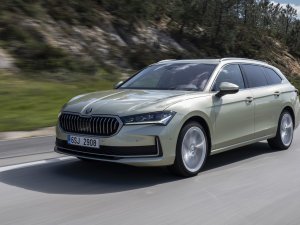 4 redenen om Skoda Superb als hatchback te kopen en niet als stationwagon