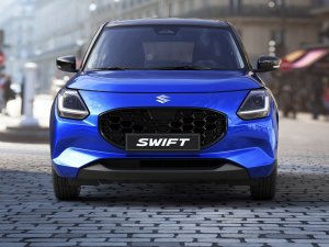 Suzuki Swift (2024) prijs is schappelijk, tenzij je warme billen of een automaat wilt
