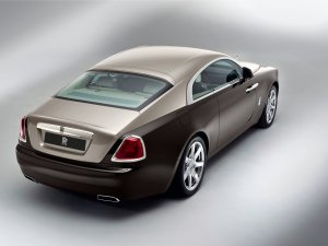 Autojaar 2013: liever een Rolls-Royce Wraith dan een rammelend Koningslied