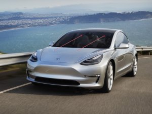 Tesla wil ruitenwissers schrappen en vervangen door laserstralen