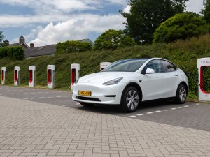 Tesla Model Y Long Range RWD: actieradius gemeten bij 100 en 130 km/h