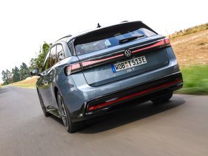 Test: BMW i5 Touring kan iets wat andere elektrische stationwagons niet kunnen