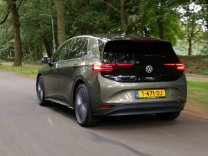 TEST - VW leert van zijn fouten bij facelift Volkswagen ID.3 (2023)