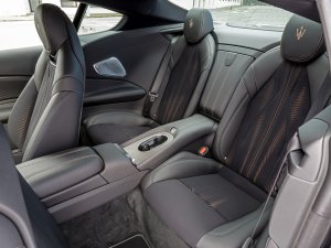 TEST Maserati GranTurismo Folgore: hoe kan iets zó saai én zó bruut zijn?