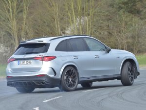 Test Mercedes-AMG GLC 63 vs. Alfa Romeo Stelvio: