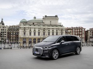 TEST - Mercedes VLE (+ video)