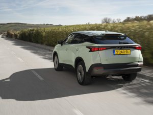 Test Omoda E5 (2024): voor iedereen die niets met auto’s heeft