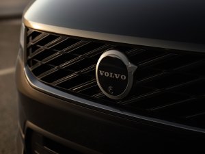 Deze geliefde bejaarde Volvo krijgt mooie updates én wordt goedkoper