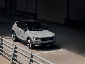 Deze geliefde bejaarde Volvo krijgt mooie updates én wordt goedkoper