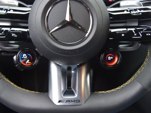 Test: Mercedes-AMG GLC 63 is beter en moderner dan Alfa Stelvio, maar laat het op één onderdeel afweten