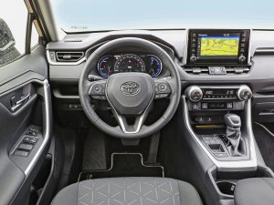 Tweedehands hybrides: Toyota RAV4 vs. Honda CR-V - ga je voor de mooiste of de ruimste?