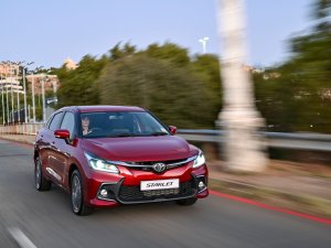Deze kleine Toyota komt terug als nooit tevoren en krijgt meteen snel gezelschap