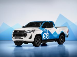 Toyota’s nieuwe brandstofcel maakt waterstofauto’s veel goedkoper