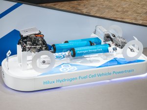 Toyota’s nieuwe brandstofcel maakt waterstofauto’s veel goedkoper