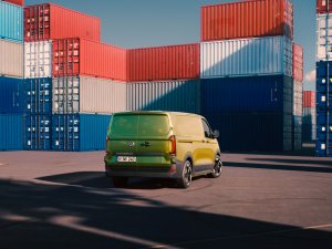 Eerste naaktfoto’s Volkswagen Transporter (2024)