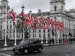 Met de auto naar Engeland: deze opties heb je en hierop moet je letten