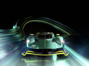 De atmosferische V12 van de Aston Martin Valkyrie AMR Pro krijst er 1014 pk uit!