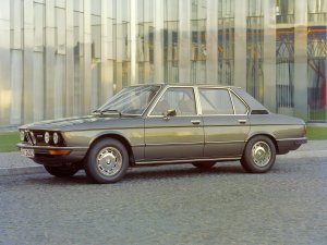 Verleden, heden, toekomst: alle generaties BMW 5-serie