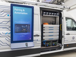 Deze Volkswagen Crafter weet straks zelf welke spullen in de laadruimte ontbreken