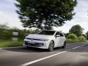 Eindelijk doet Volkswagen doet wat Toyota tot zo’n succes heeft gemaakt: Golf Hybride vervangt diesel