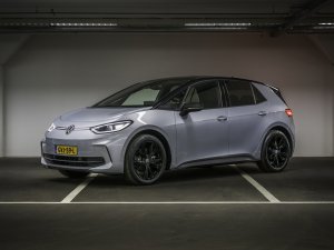 Duitse elektrische gezinsauto is plotseling spotgoedkoop
