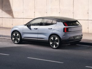 Kia EV3 is op alle fronten goedkoper dan Volvo EX30, maar er is een addertje onder het gras