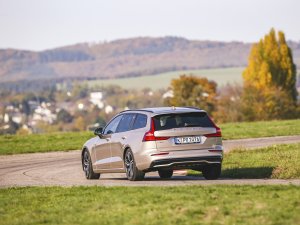 TEST tweedehands Volkswagen Passat Variant en Volvo V60: het is maar wat je premium noemt