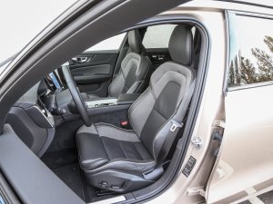 TEST tweedehands Volkswagen Passat Variant en Volvo V60: het is maar wat je premium noemt