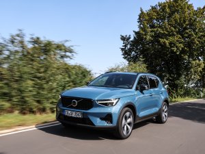 TEST - Mini Countryman is ruimer dan Volvo XC40, maar gaat alsnog onderuit