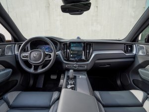 Volvo V60 of XC60: welke is de betere plug-in hybride auto?