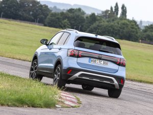 TEST - Dacia Duster is meer terreinwagen dan Volkswagen T-Cross, Seat Arona en Kia Stonic