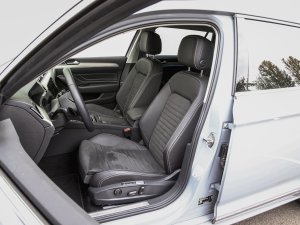 TEST tweedehands Volkswagen Passat Variant en Volvo V60: het is maar wat je premium noemt