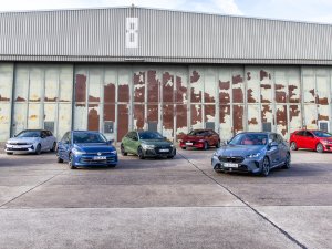Waarom de Volkswagen Golf nog altijd de beste middenklasser op benzine is