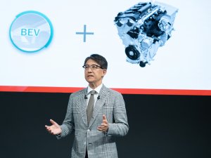Mazda, Subaru en Toyota openen aanval op EV met nieuwe verbrandingsmotoren