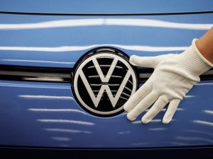 Zo gaat Volkswagen met minder mensen sneller auto's bouwen