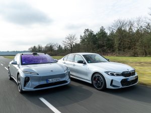 TEST BMW M340d Xdrive maakt gehakt van Nio ET5, maar valt op één punt door de mand