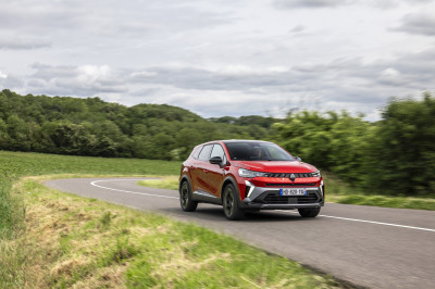 Review Renault Symbioz 160 (2025) – nu nog sterkere concurrent voor Toyota Corolla Cross