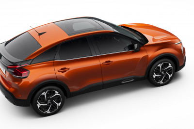 Zien jullie de GS-trekjes van de nieuwe Citroën C4?