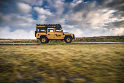 Oude Land Rover Defender kan geen afscheid nemen, gaat weer in productie