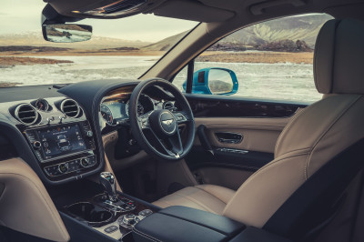 Bentley Bentayga test