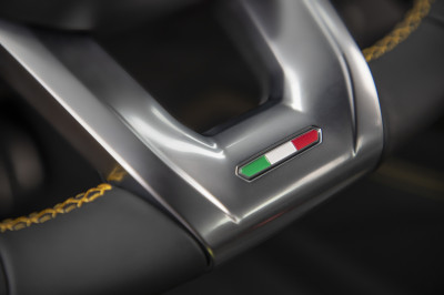 De Lamborghini Urus is een vraatzuchtige alleseter