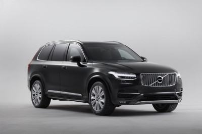 Gepantserde XC90: Volvo neemt 'geen verkeersdoden'-doel wel héél letterlijk